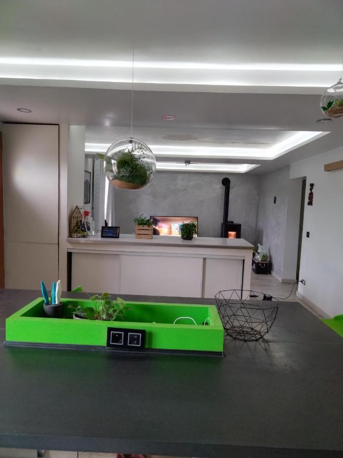 Agreable Chambre Double Avec Salle D'Eau Privative Le Mesnil-Theribus Bagian luar foto